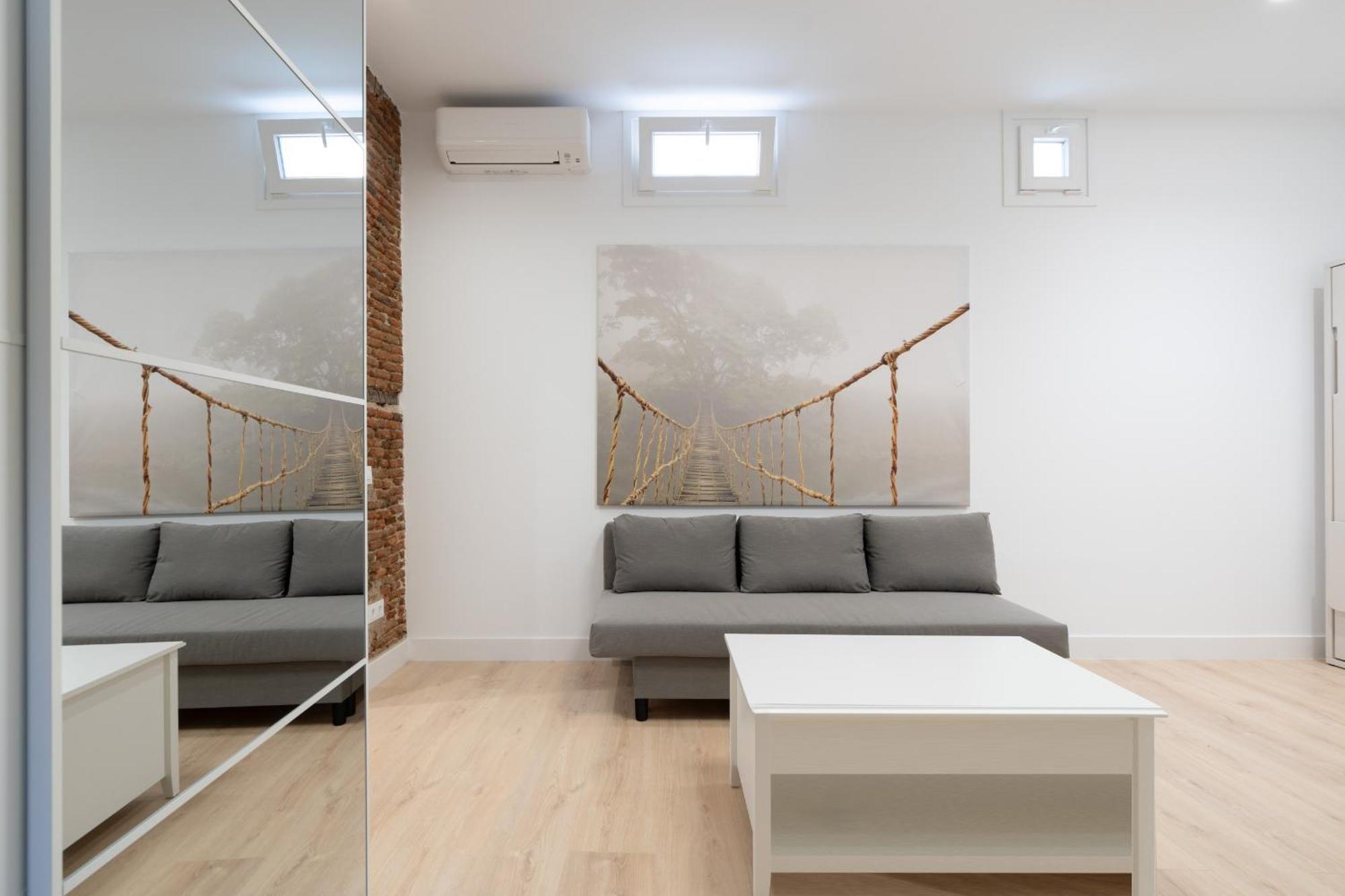 Loft Para 4 Personas En Cuatro Caminos Alquiler Temporal Madrid Ngoại thất bức ảnh